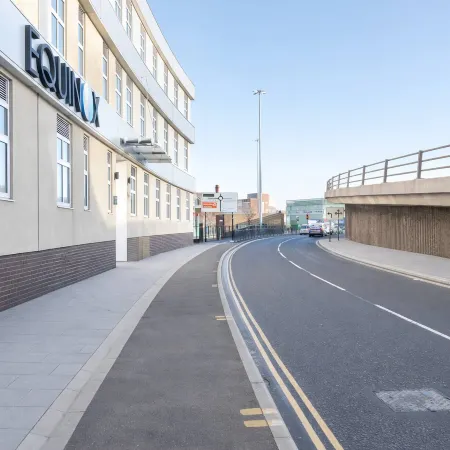 Modern Leicester 1-Bed Fast Wi-Fi