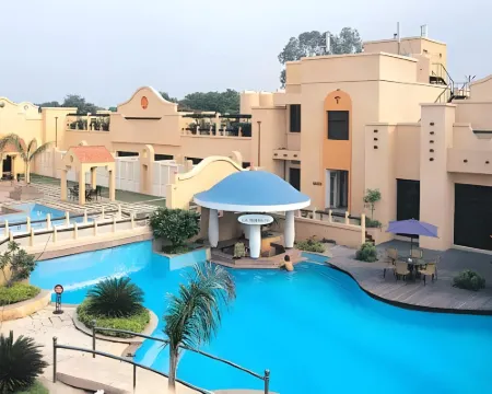 Tivoli Grand Resort Hotels in North Delhi