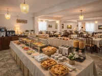 KURTI Hotel Hotels in Golem