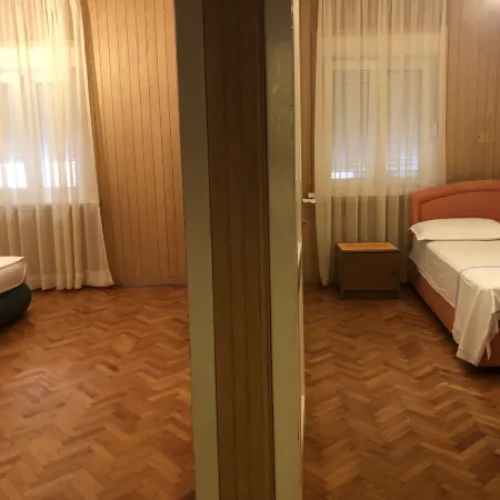 Apartments Soline Отели в г. Драшнице