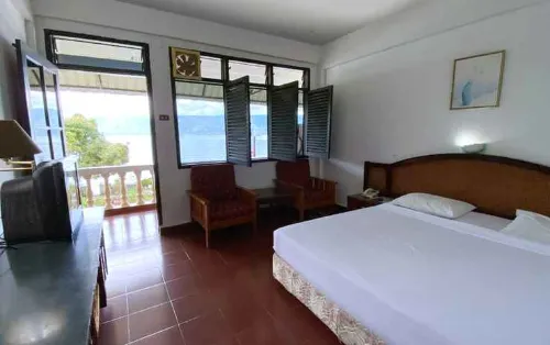 Darma Agung Beach Hotel Parapat