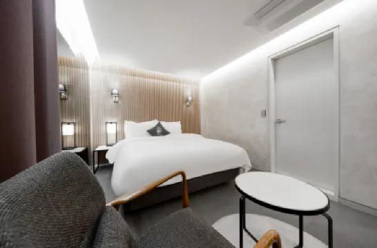 CALIFORNIA Hotel Hotels near COEX Convention Centre