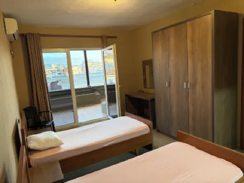 ルーフトップ 13. のホテル