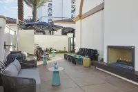 The Waterfront Beach Resort, A Hilton Hotel - spa