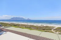 Dolphin Beach H301 - غرفة مطلة على الجبل