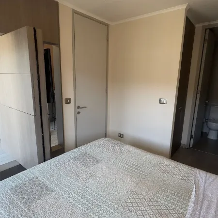 Oceana Suites Irarrazaval Отели рядом с достопримечательностью «Торговый центр Paseo Quilin»