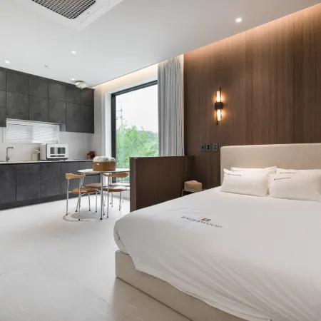 Cheongdo Eaglewood