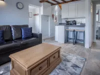 Honeysuckle Cottage - 1 Bedroom Cottage - Amroth Hotels in Amroth