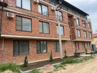 Uyutnaya Studiya Apartments イスベルバシュのホテル