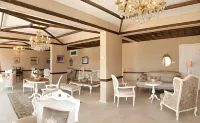 Hotel Carina