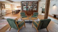 52-acre Berkshires Farmhouse Fire Pit, Outdoor Dining + Trails Copper Kettle Farm by Avantstay