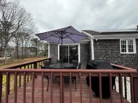 Experience Cape Cod Beaches: Charming 4-bedroom just a 10min stroll to the beach Hotels in Eastham