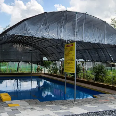 Jecheon Myeongam Auto Camping Site&Pension Отели рядом с достопримечательностью «Храм Пэклёнса»