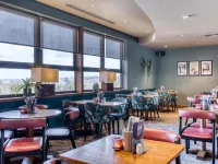 Southampton City Centre Hotels near Bargate