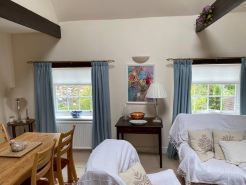 Kent Apartment 2 bed  in Sandwich, with Free Parking