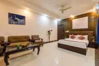 Hotel Diamond Stay by Aspl - Kitchens