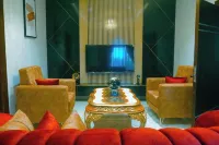 Cecillia Exclusive Hotel And Suites