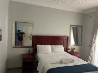 Gaison Gardens Room 2 Golden Acres Comfort Stay - 2324 - Apartments