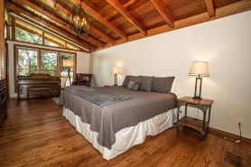 Riverside holiday home sleeps 10