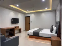 Hotel Peacock