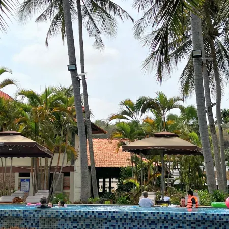 SUNSHINE BEACH RESORT