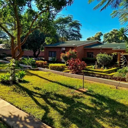 Sheila's Lodge