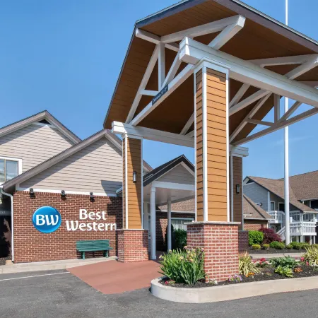 Best Western Fishkill Inn  Suites