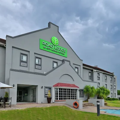 Road Lodge East London Các khách sạn gần Trung tâm mua sắm Hemingways Mall