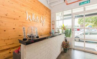 White Loft Hotel
