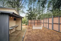 Tiny Away Escape at Daylesford Spring - parking
