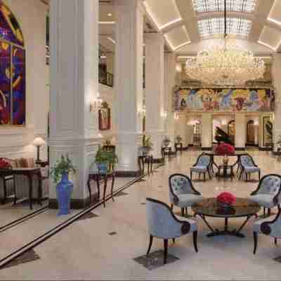 Luxurious Gurugram Apartment for Rent - Entire House with City Garden Views Others