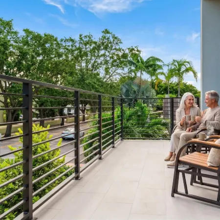 New 4Br w Pool Walk to Las Olas 5Mins to Beach