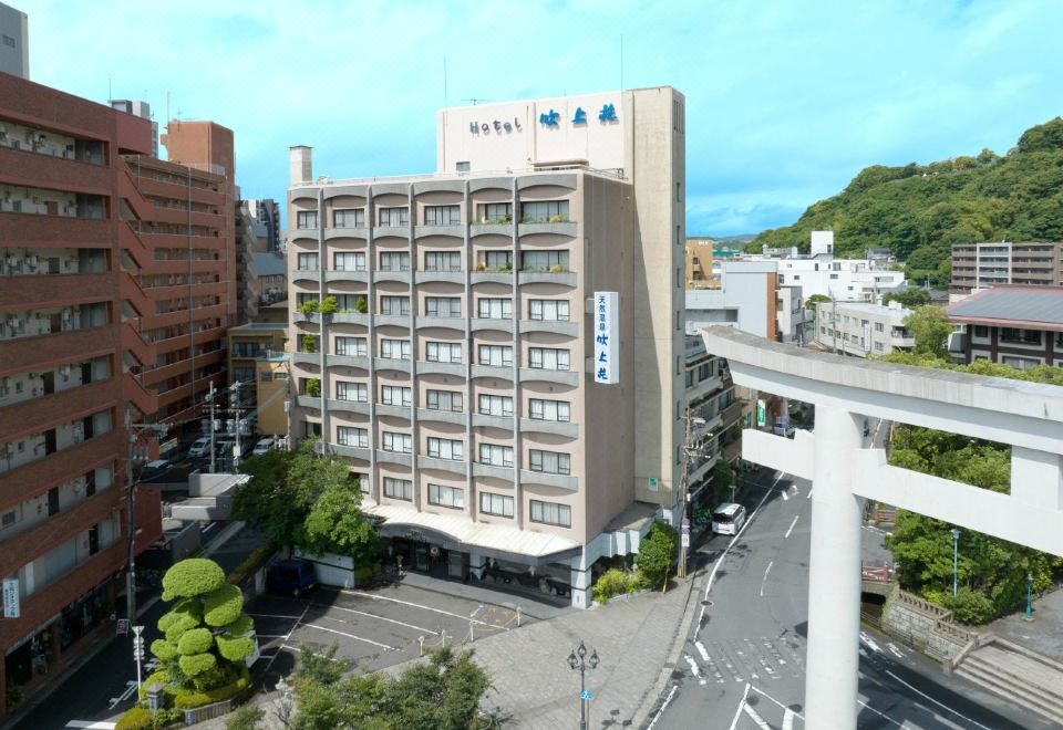 hotel overview picture