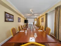Hotel Brossard Ξενοδοχεία στην πόλη Brossard