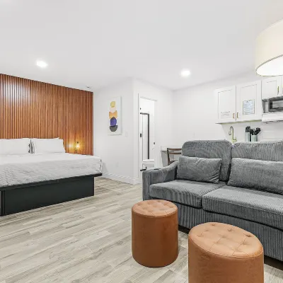 Veras Inn & Suites Các khách sạn gần Chợ trời Fleamasters