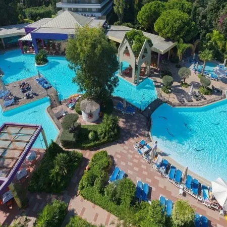 Dionisos Hotel