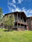 Weekly Discounts! Whitefish Mountain Ski Resort ski in ski out, Luxury Townhouse - 3-نجوم