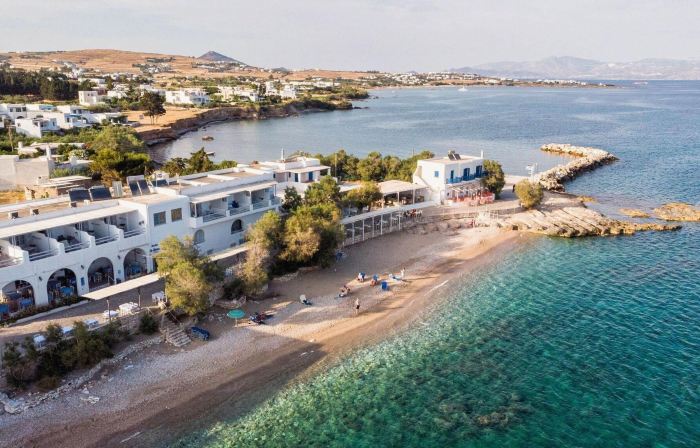 Blue Waves Suites & Apartments - to Kyma