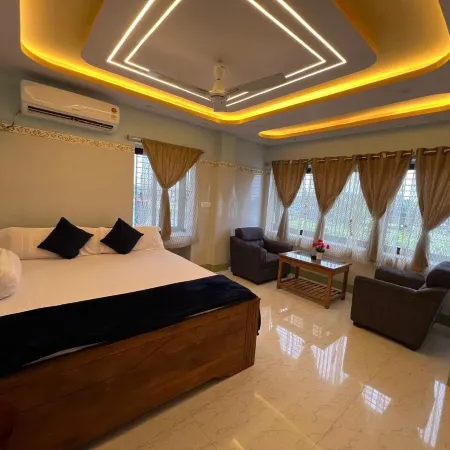 Hotel Raj