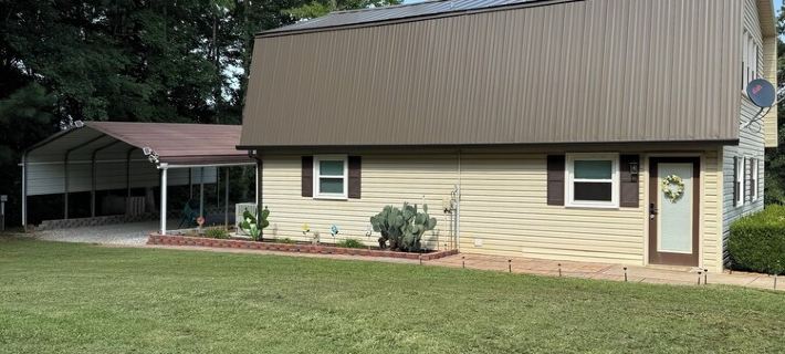 Peaceful Country Home w/Covered Bridge Hotels in Limestone County