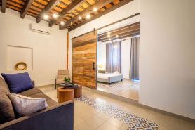 Casa Las Ruinas by Stay with Bear