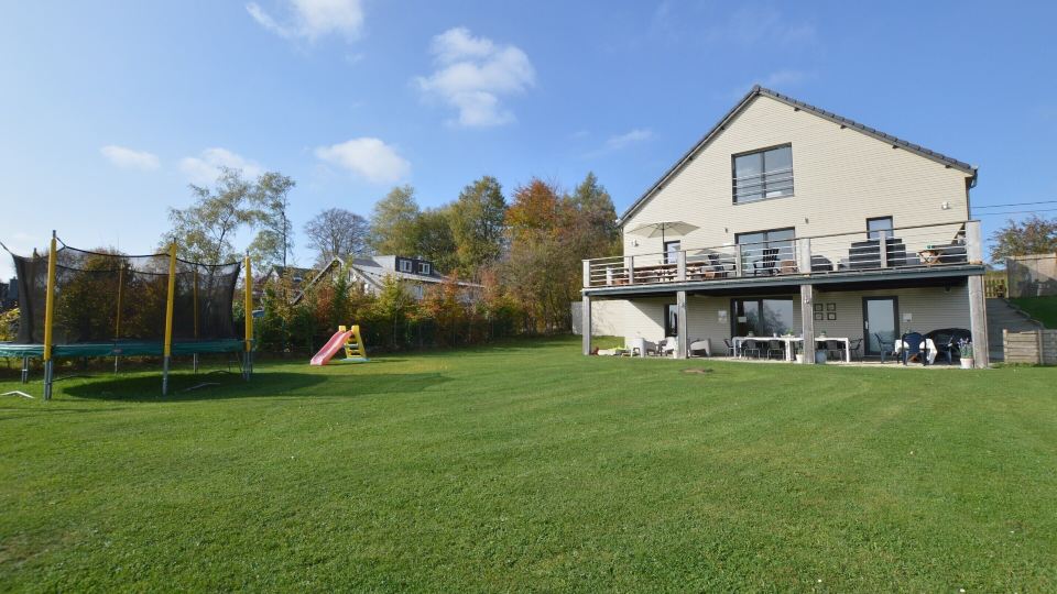 Villa with Spa-Francorchamps F1 Circuit