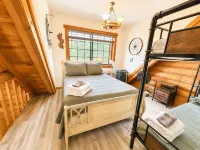 Road Runner Ranch 5 minutes from river and lake - Feriehus