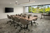 AC Hotel Portland Lake Oswego - Family
