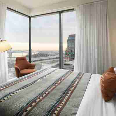 Moxy Louisville Downtown Rooms