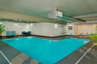 Four Points by Sheraton Mall of America Minneapolis Airport - Pool