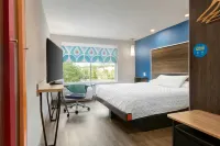 Tru by Hilton Harbison Columbia - Frühstück