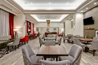 Hampton Inn & Suites by Hilton-Grande Prairie, Alberta - parking