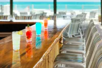 Hampton Inn Daytona Beach/Beachfront - bar