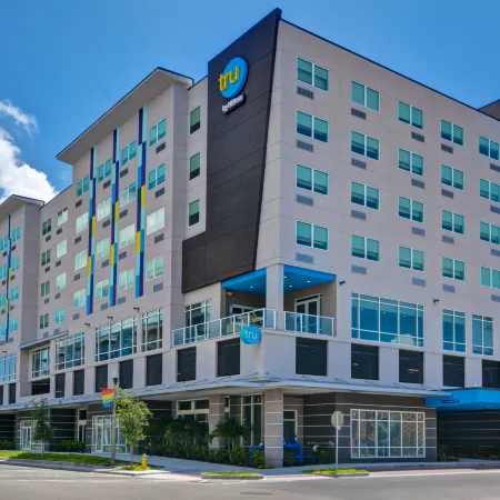 Tru by Hilton St. Petersburg Downtown Central Ave